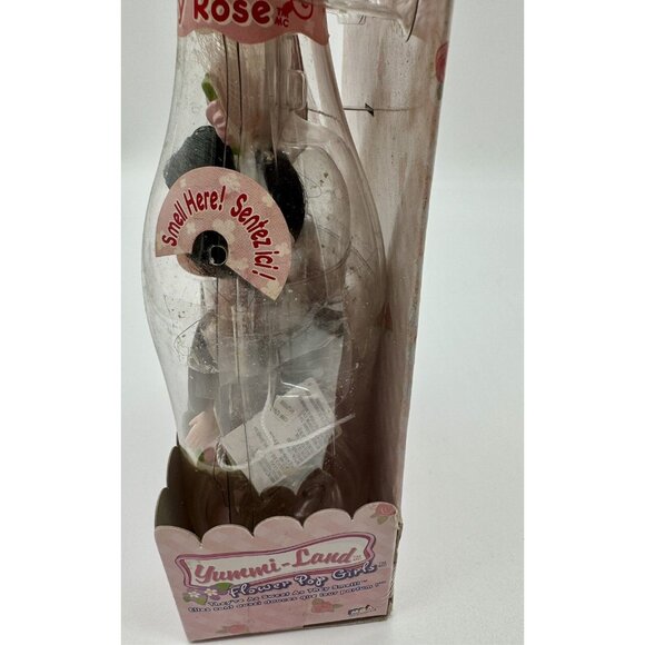 Yummi-Land Flower Pop Girls Roslyn Roxy Rose Doll Pet Dog Tina Tulip Pug In Box - Picture 6 of 7